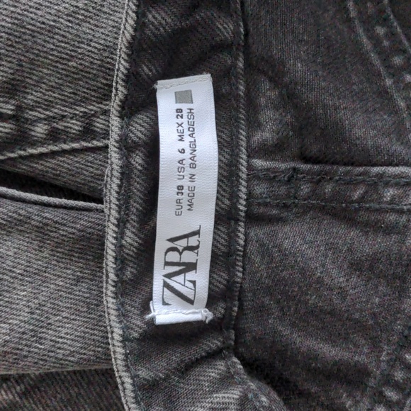 ZARA | High Rise Cotton Jean Shorts, Black, Womens US 6 - Picture 7 of 8